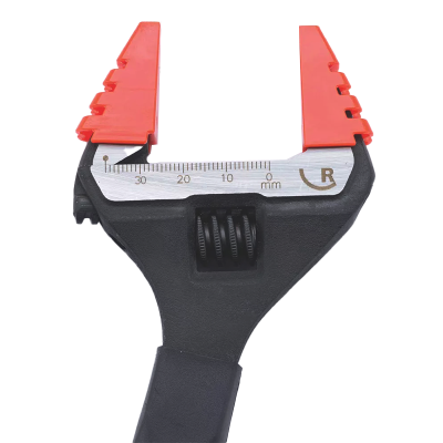 Rothenberger Adjustable Wide Jaw Wrench - 10'' Close Up